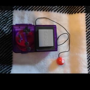 Vintage BattPoke Pokemon Gameboy Toy With 7 Pokemom Pods